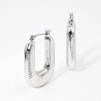 GOLD PLATED RIBBED OVAL HOOP EARRINGS