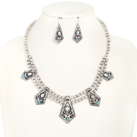 WESTERN NAVAJO THEMED METALLIC BEAD NECKLACE SET