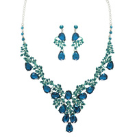 CRYSTAL EMBELLISHED STATEMENT NECKLACE SET