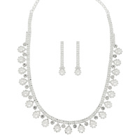 RHINESTONE PAVE SCALLOPED PEARL NECKLACE SET